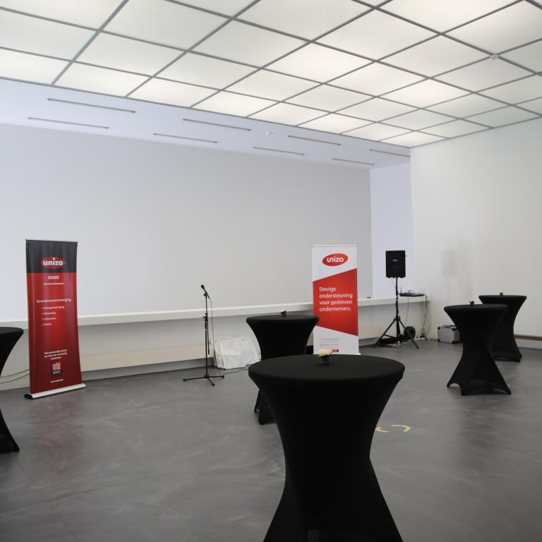 Raveelmuseum zaal